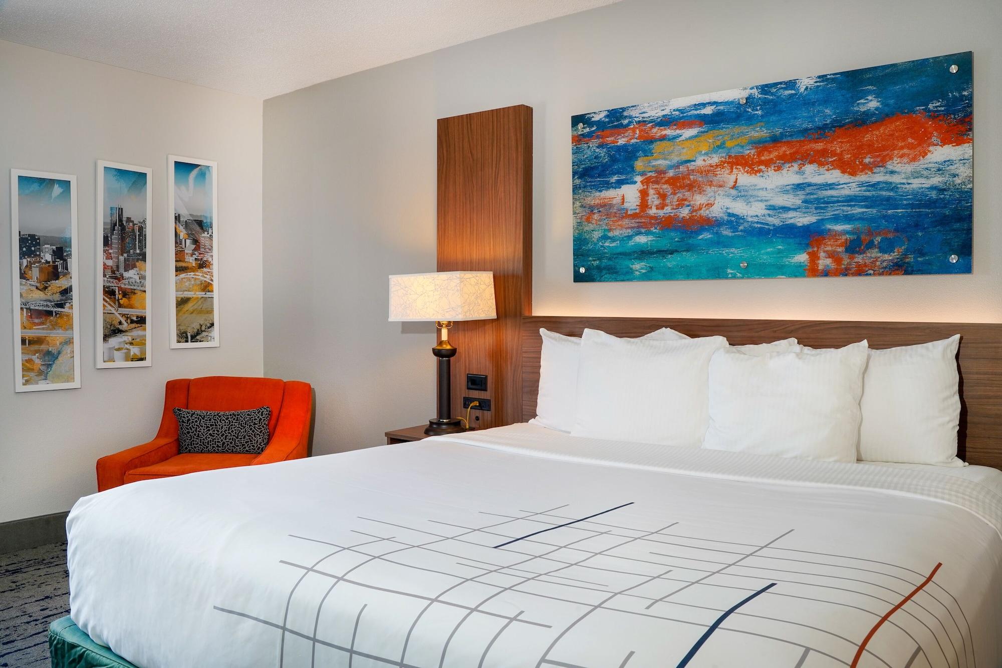 La Quinta By Wyndham Nashville Airport Exterior photo