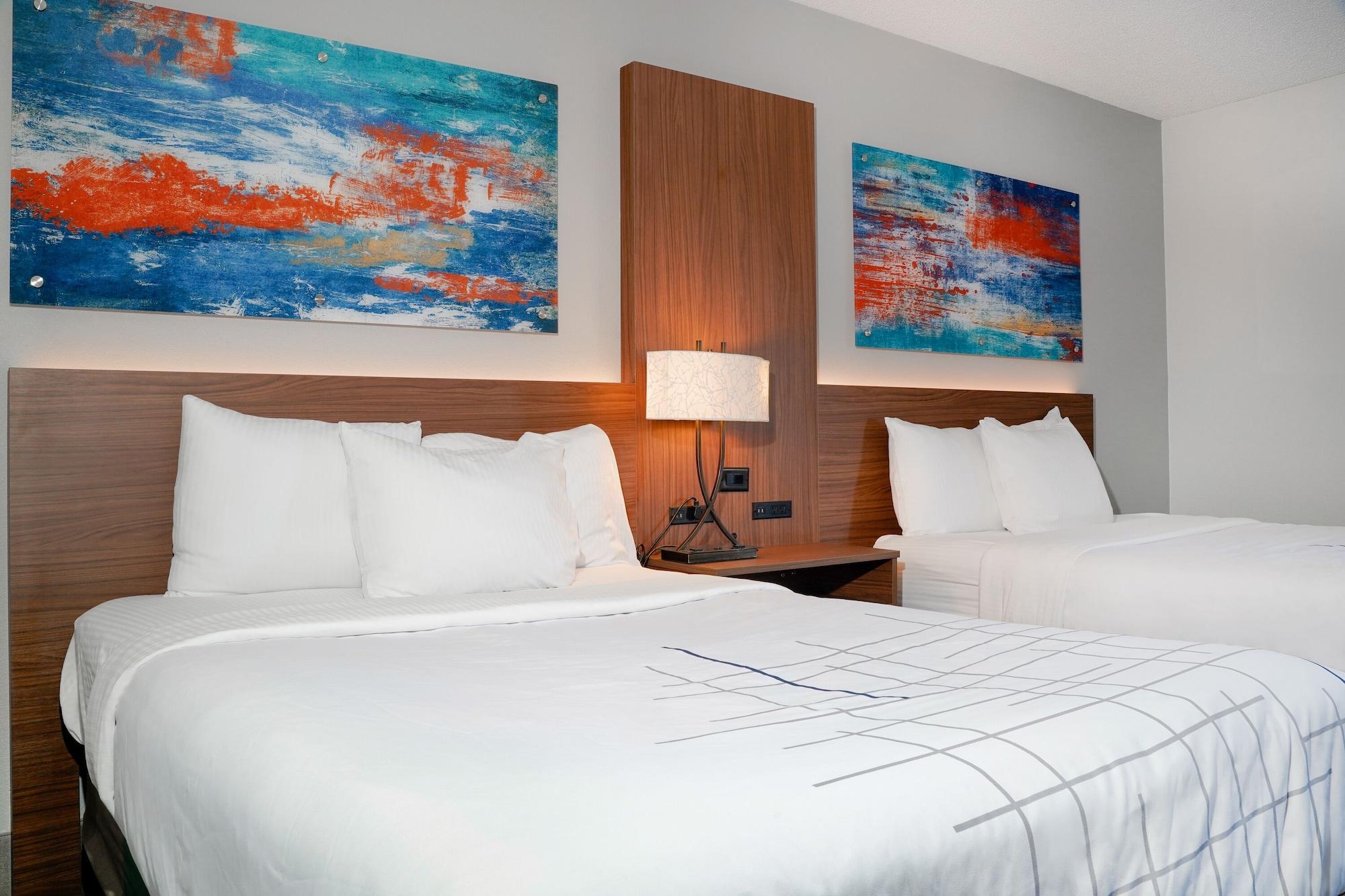 La Quinta By Wyndham Nashville Airport Exterior photo